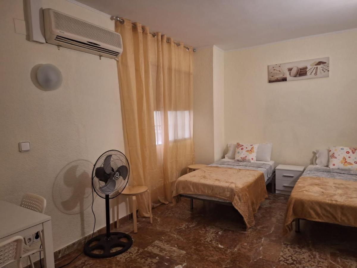 Pension El Dorado Alicante Dış mekan fotoğraf